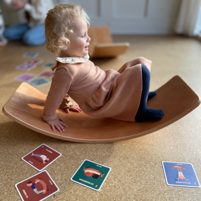 Observe Montessori - Planche d'équilibre et cartes Yoga + pochon offert -  Sebio